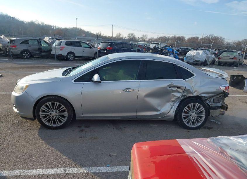 Photo 15 of 2014 Buick Verano (VIN 1G4PP5SKXE4182985)