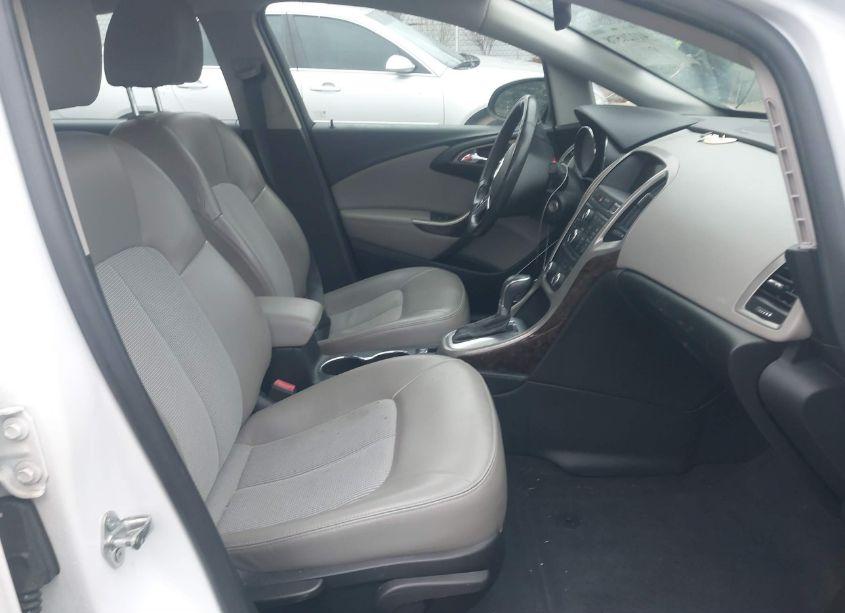 Photo 5 of 2013 Buick Verano CONVENIENCE GROUP (VIN 1G4PR5SK2D4161069)