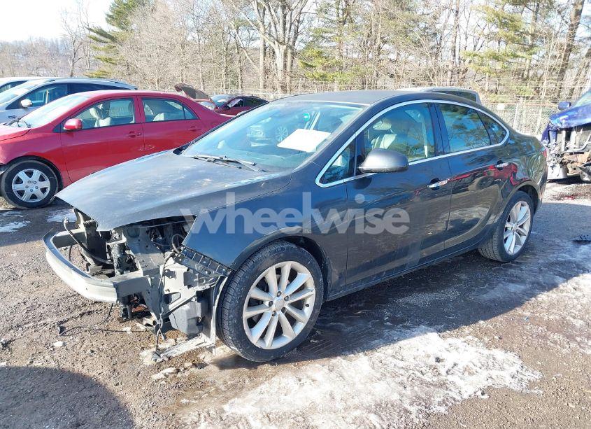 Photo 2 of 2014 Buick Verano CONVENIENCE GROUP (VIN 1G4PR5SK2E4168556)
