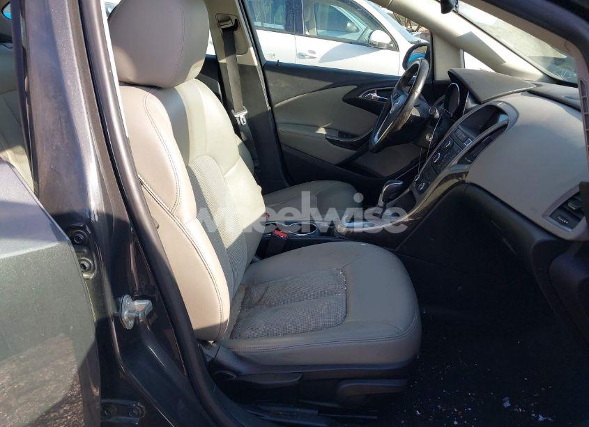 Photo 5 of 2014 Buick Verano CONVENIENCE GROUP (VIN 1G4PR5SK2E4168556)