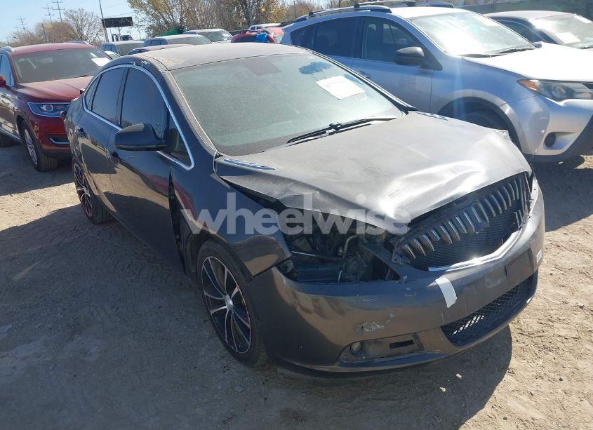 2017 Buick Verano SPORT TOURING (VIN 1G4PR5SK2H4115974) main photo