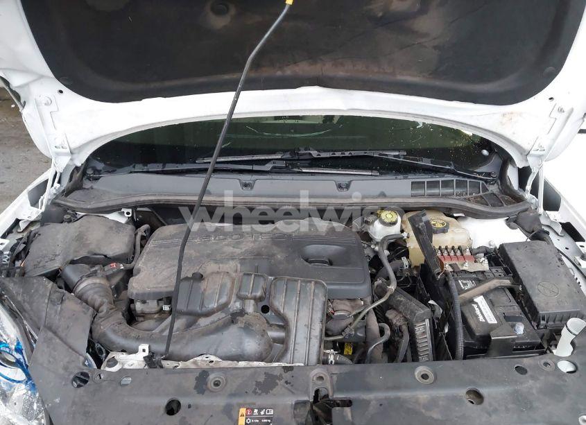 Photo 10 of 2017 Buick Verano SPORT TOURING (VIN 1G4PR5SK2H4119278)