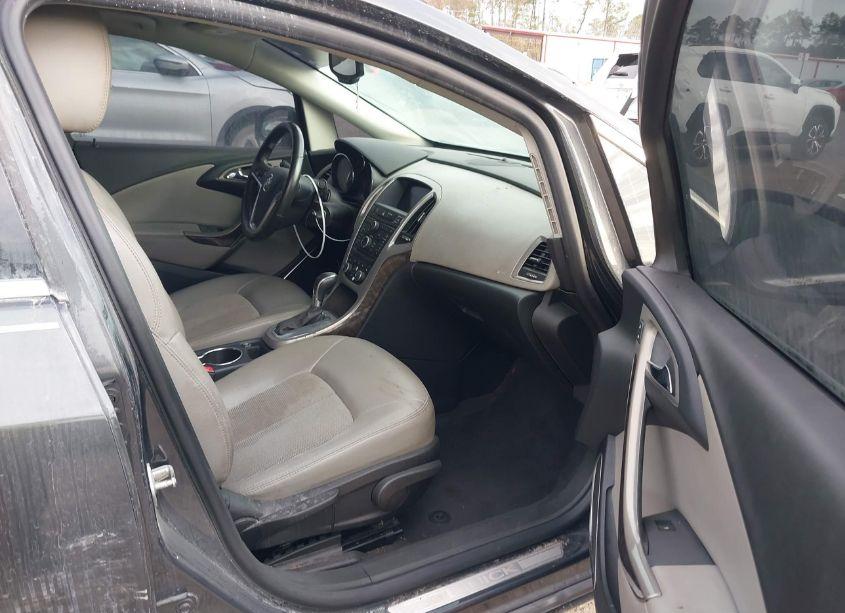 Photo 5 of 2017 Buick Verano SPORT TOURING (VIN 1G4PR5SK2H4122245)