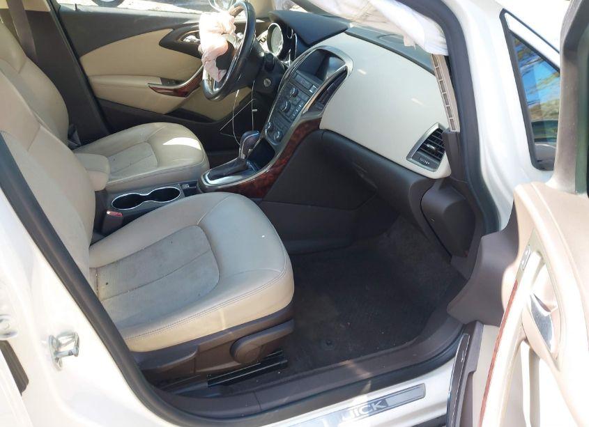 Photo 5 of 2013 Buick Verano CONVENIENCE GROUP (VIN 1G4PR5SK3D4158715)