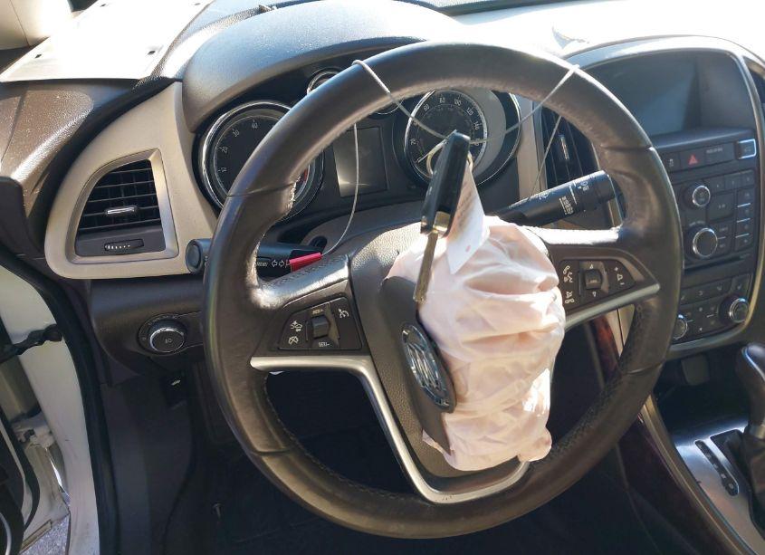 Photo 11 of 2014 Buick Verano CONVENIENCE GROUP (VIN 1G4PR5SK3E4159090)