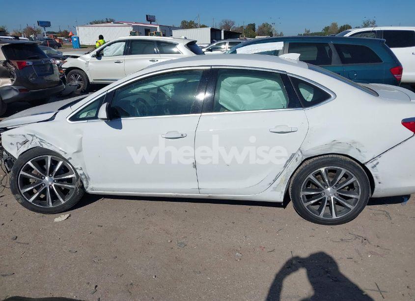 Photo 15 of 2017 Buick Verano SPORT TOURING (VIN 1G4PR5SK3H4110508)