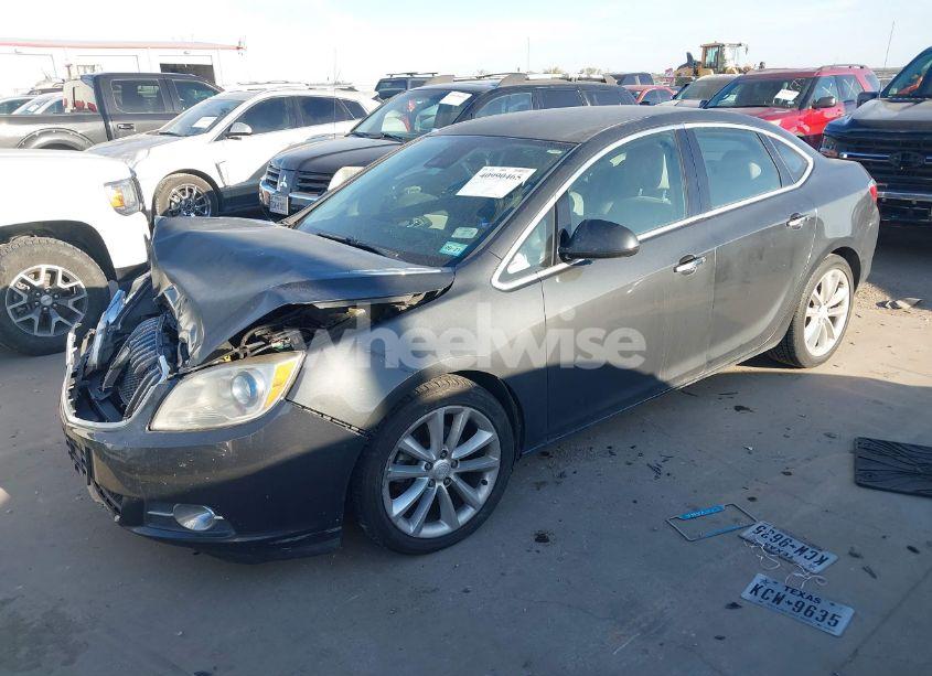 Photo 2 of 2014 Buick Verano CONVENIENCE GROUP (VIN 1G4PR5SK4E4216798)