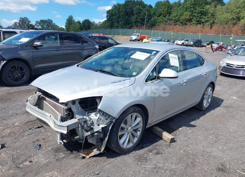 Photo 2 of 2014 Buick Verano CONVENIENCE GROUP (VIN 1G4PR5SK5E4209617)