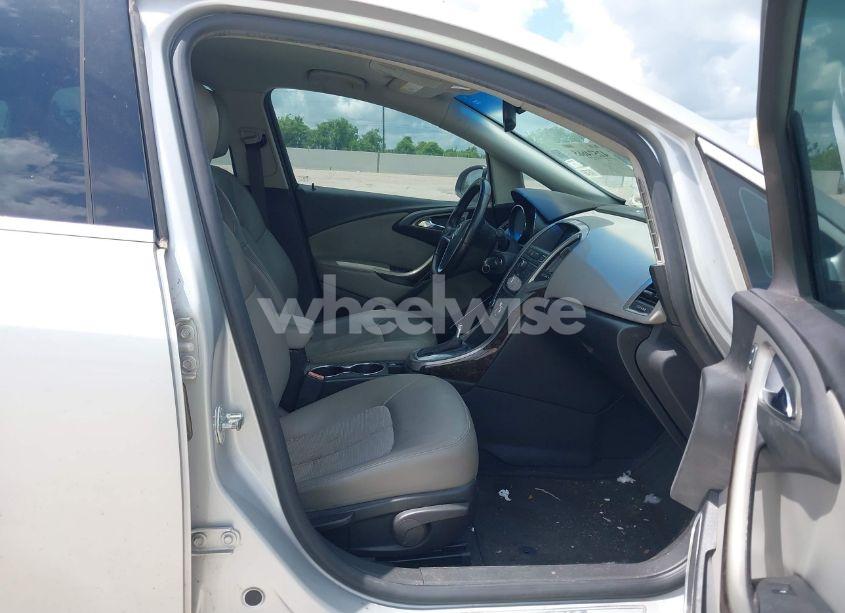 Photo 5 of 2012 Buick Verano CONVENIENCE (VIN 1G4PR5SK8C4156179)