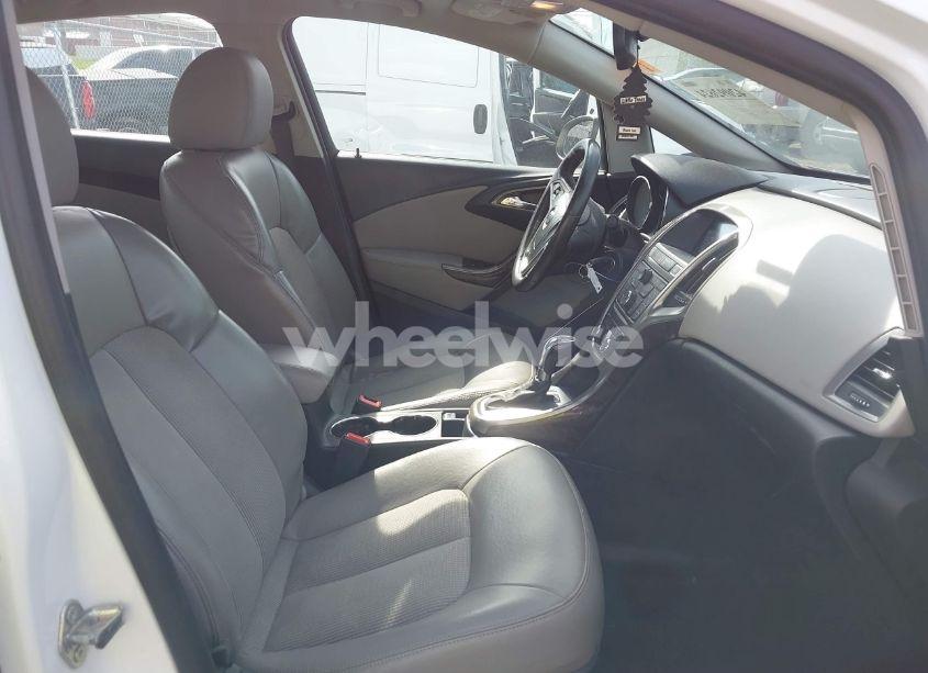 Photo 5 of 2014 Buick Verano CONVENIENCE GROUP (VIN 1G4PR5SK9E4117474)