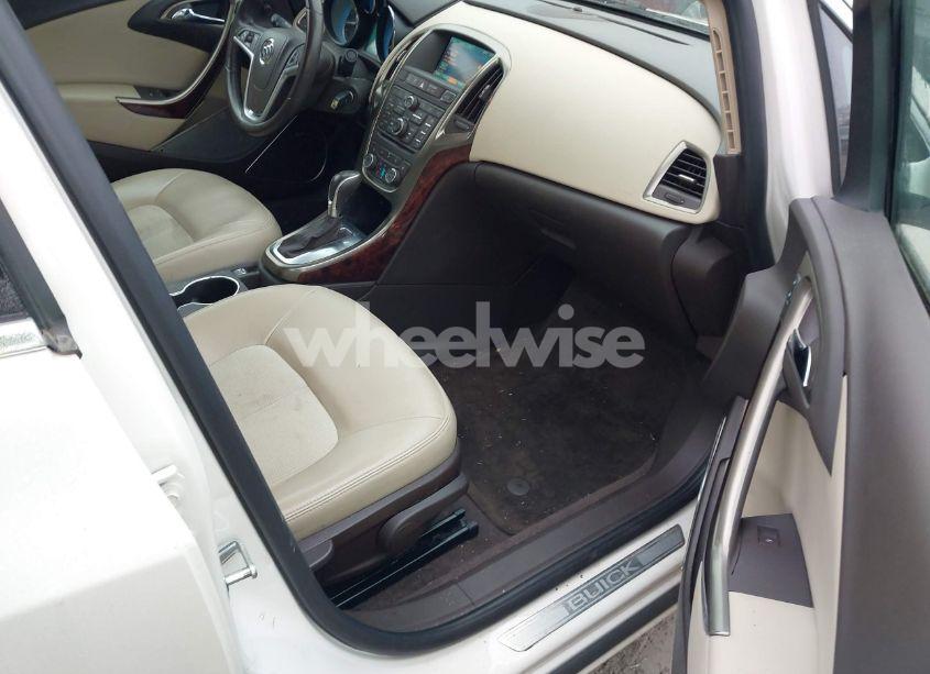 Photo 5 of 2014 Buick Verano CONVENIENCE GROUP (VIN 1G4PR5SK9E4133951)