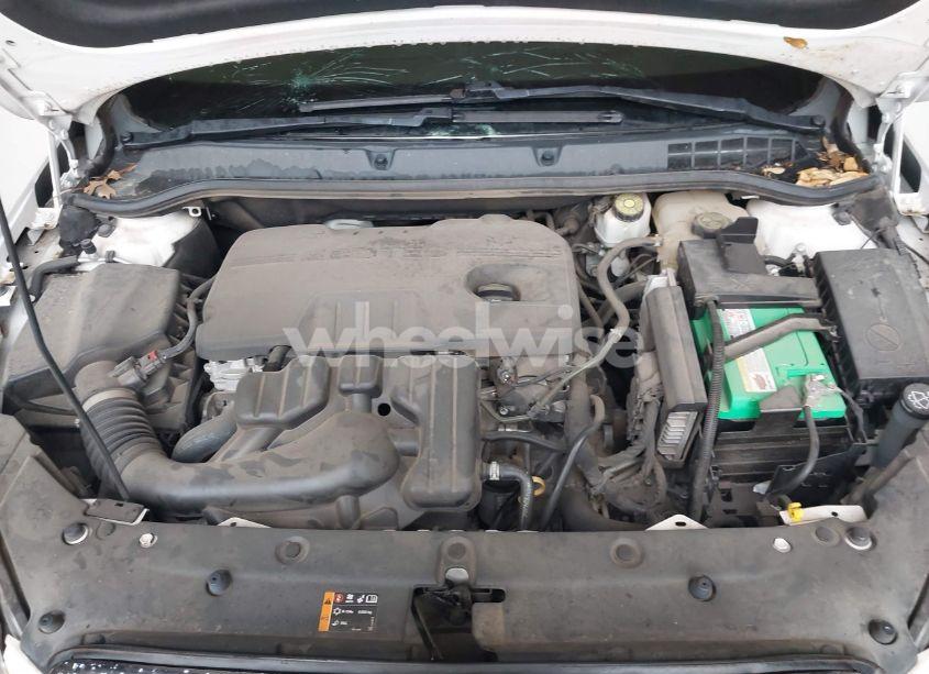 Photo 10 of 2013 Buick Verano CONVENIENCE GROUP (VIN 1G4PR5SKXD4223415)