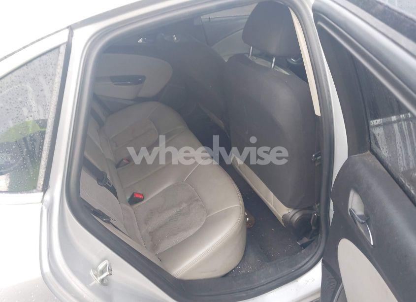 Photo 8 of 2017 Buick Verano SPORT TOURING (VIN 1G4PR5SKXH4105791)