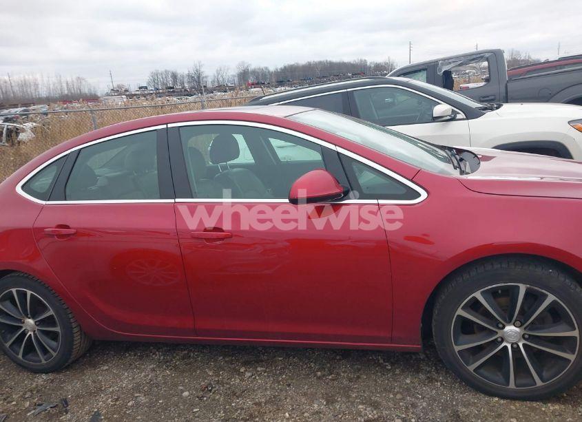 Photo 13 of 2017 Buick Verano SPORT TOURING (VIN 1G4PR5SKXH4109209)