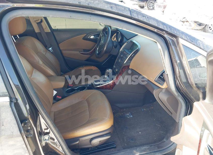 Photo 5 of 2012 Buick Verano LEATHER GROUP (VIN 1G4PS5SK1C4194194)