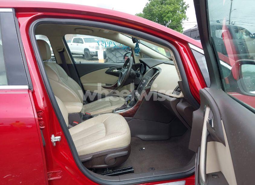 Photo 5 of 2014 Buick Verano LEATHER GROUP (VIN 1G4PS5SK1E4127954)