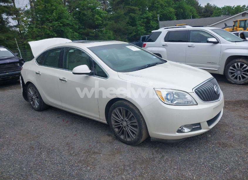 2013 Buick Verano LEATHER GROUP (VIN 1G4PS5SK2D4137245) main photo