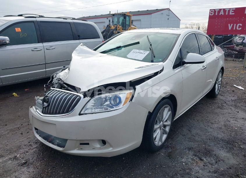 Photo 2 of 2014 Buick Verano LEATHER GROUP (VIN 1G4PS5SK2E4207599)