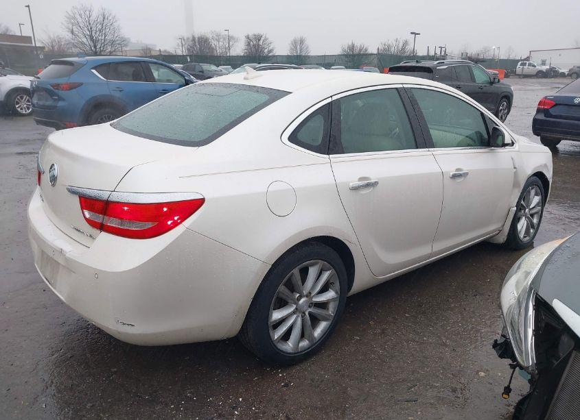 Photo 4 of 2014 Buick Verano LEATHER GROUP (VIN 1G4PS5SK2E4218053)