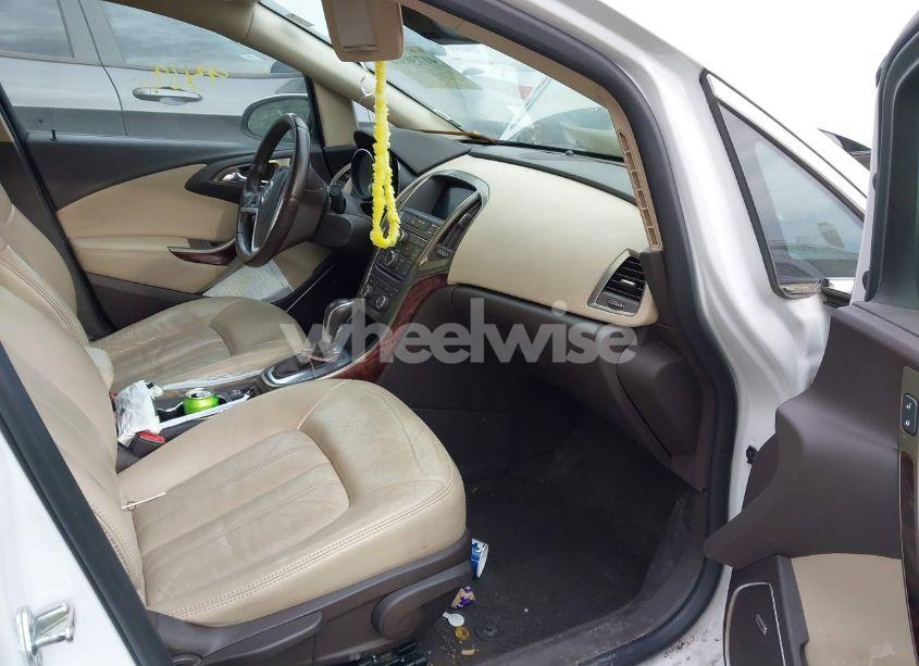 Photo 5 of 2015 Buick Verano LEATHER GROUP (VIN 1G4PS5SK2F4135966)