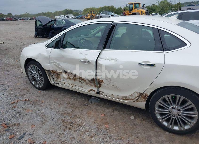 Photo 6 of 2012 Buick Verano LEATHER GROUP (VIN 1G4PS5SK3C4172777)