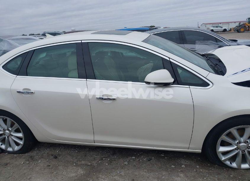 Photo 13 of 2013 Buick Verano LEATHER GROUP (VIN 1G4PS5SK3D4105310)