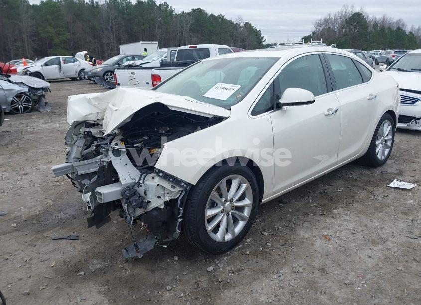 Photo 2 of 2013 Buick Verano LEATHER GROUP (VIN 1G4PS5SK3D4105310)