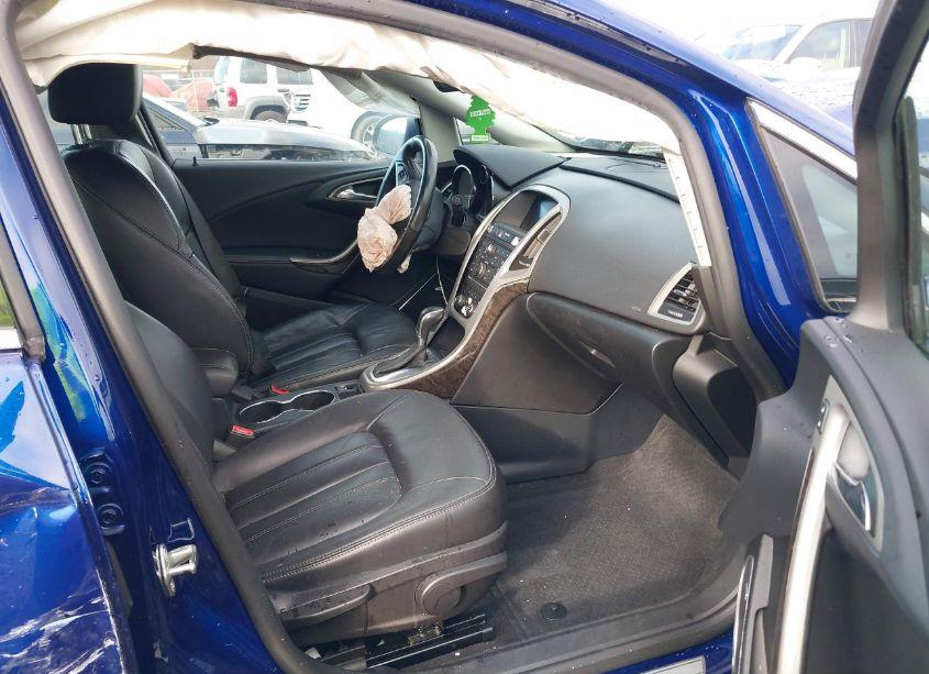 Photo 5 of 2014 Buick Verano LEATHER GROUP (VIN 1G4PS5SK3E4153567)