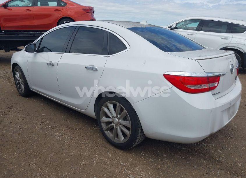 Photo 3 of 2014 Buick Verano LEATHER GROUP (VIN 1G4PS5SK3E4197181)