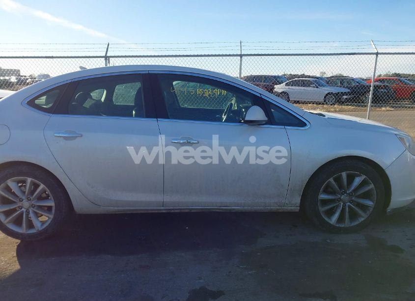 Photo 13 of 2012 Buick Verano LEATHER GROUP (VIN 1G4PS5SK4C4178409)