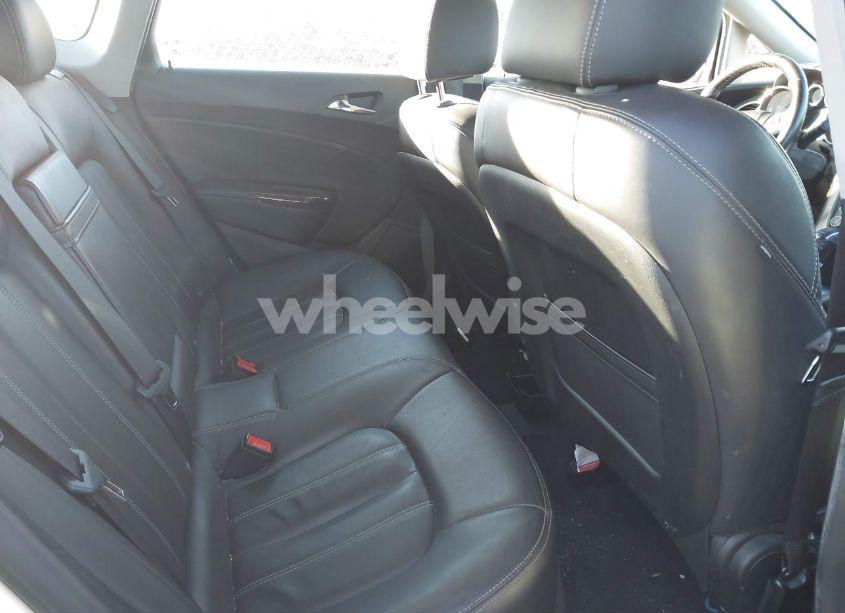 Photo 8 of 2012 Buick Verano LEATHER GROUP (VIN 1G4PS5SK4C4178409)