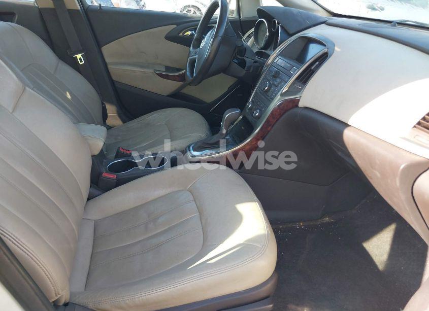 Photo 5 of 2012 Buick Verano LEATHER GROUP (VIN 1G4PS5SK4C4216284)