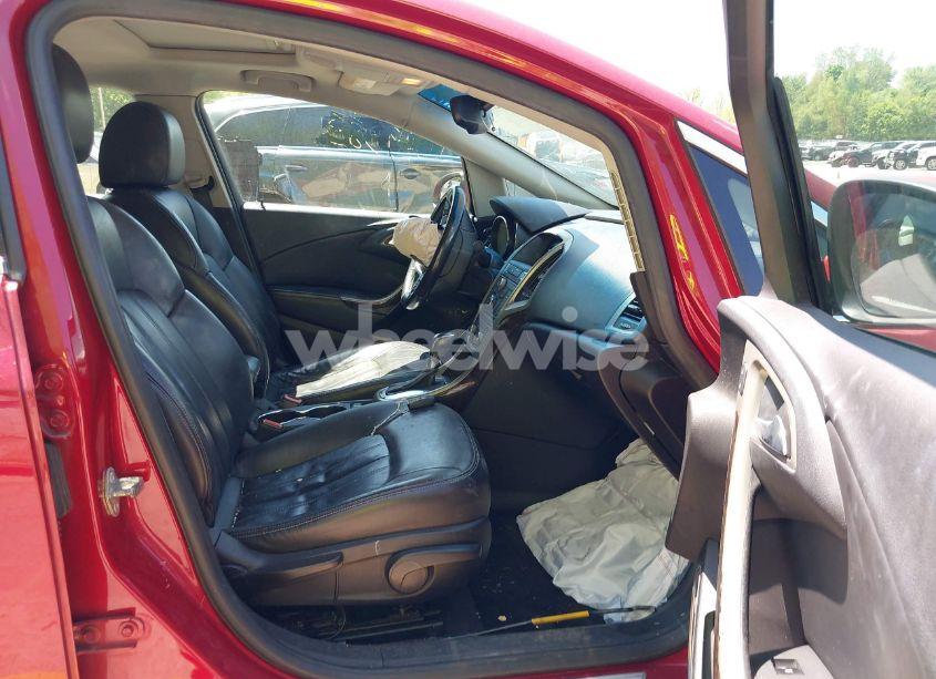 Photo 5 of 2012 Buick Verano LEATHER GROUP (VIN 1G4PS5SK5C4229383)