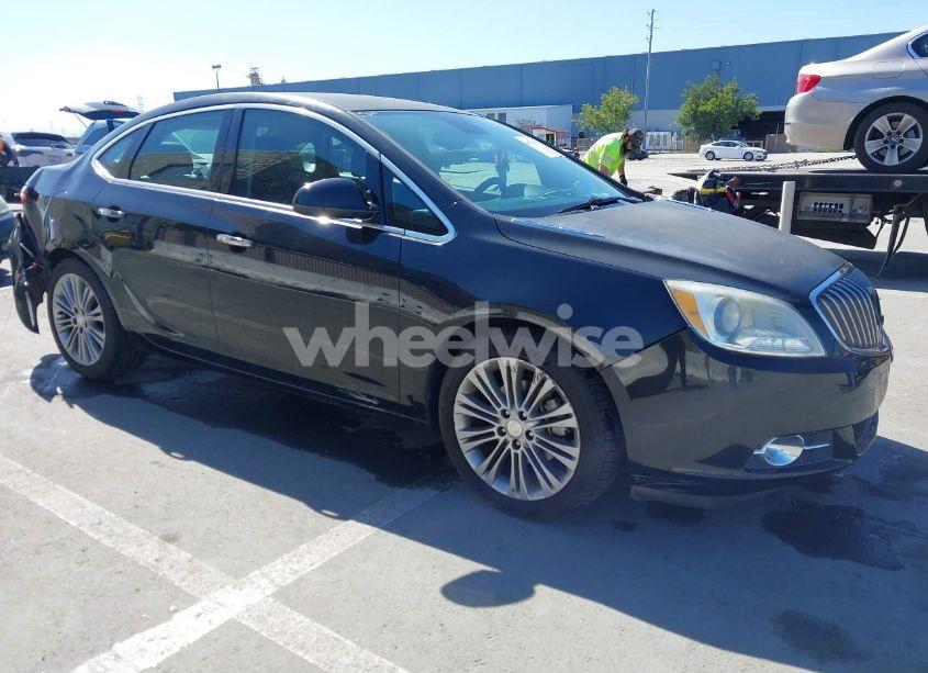 2013 Buick Verano LEATHER GROUP (VIN 1G4PS5SK5D4202637) main photo