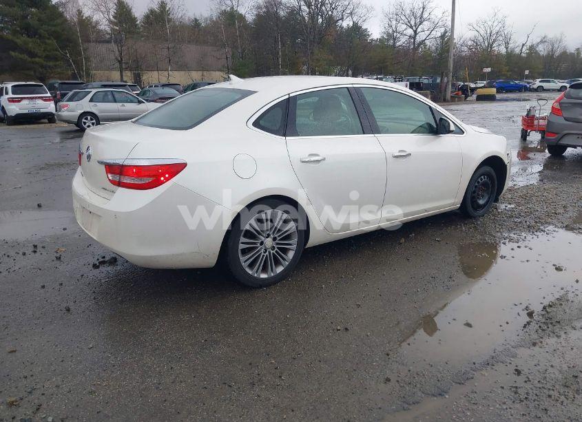 Photo 4 of 2013 Buick Verano LEATHER GROUP (VIN 1G4PS5SK5D4206400)