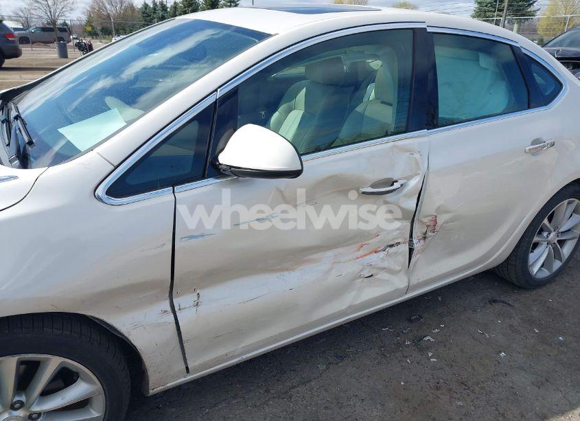 Photo 6 of 2015 Buick Verano LEATHER GROUP (VIN 1G4PS5SK5F4134603)