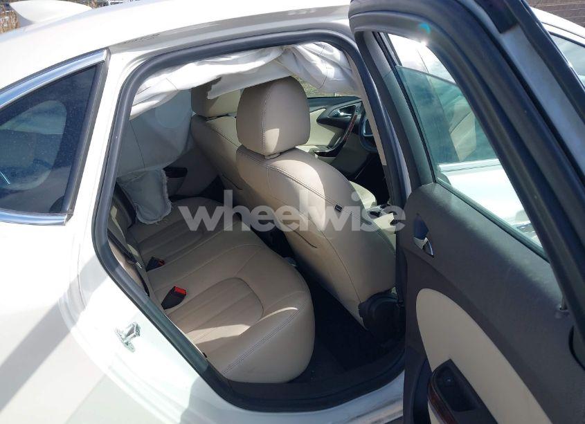 Photo 8 of 2015 Buick Verano LEATHER GROUP (VIN 1G4PS5SK5F4134603)