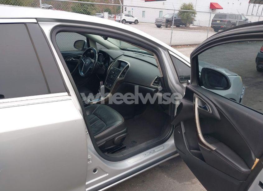 Photo 5 of 2012 Buick Verano LEATHER GROUP (VIN 1G4PS5SK6C4112475)