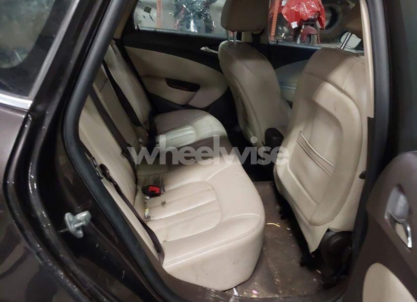 Photo 8 of 2012 Buick Verano LEATHER GROUP (VIN 1G4PS5SK6C4182445)