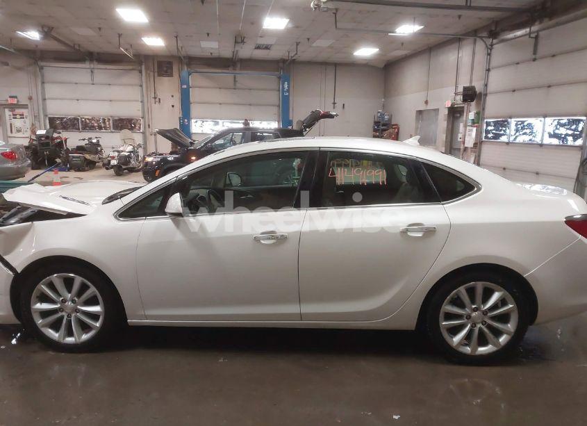 Photo 15 of 2013 Buick Verano LEATHER GROUP (VIN 1G4PS5SK6D4232827)