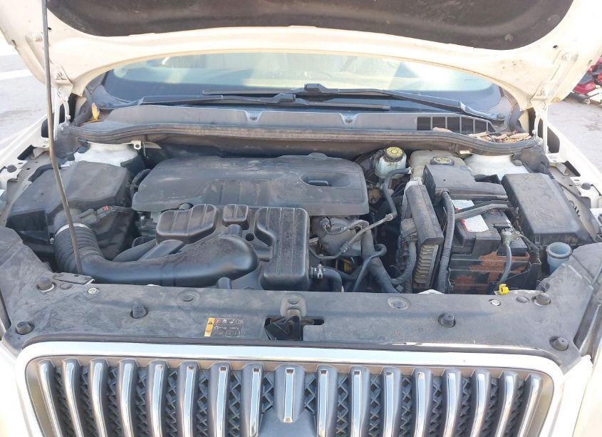 Photo 10 of 2015 Buick Verano LEATHER GROUP (VIN 1G4PS5SK6F4134111)