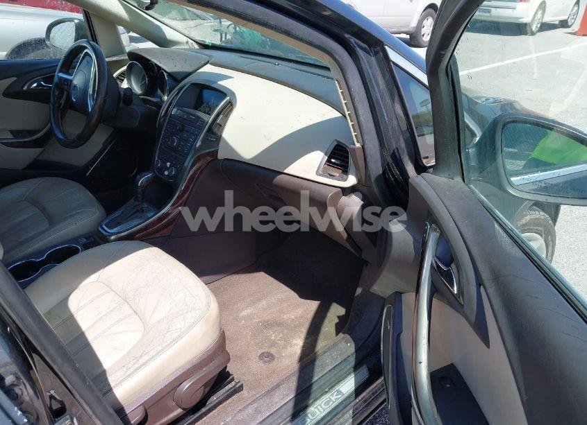 Photo 5 of 2015 Buick Verano LEATHER GROUP (VIN 1G4PS5SK6F4175810)