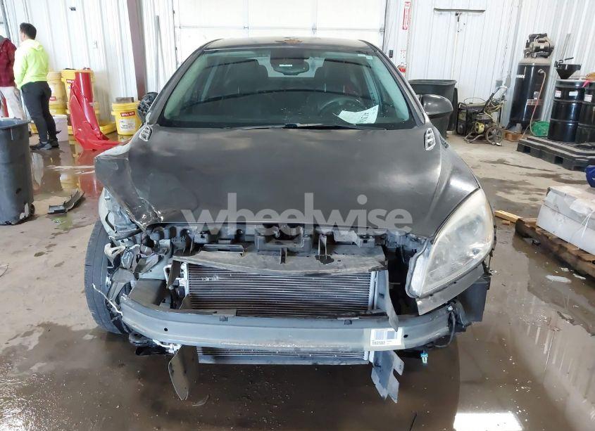 Photo 12 of 2017 Buick Verano LEATHER GROUP (VIN 1G4PS5SK6H4116467)