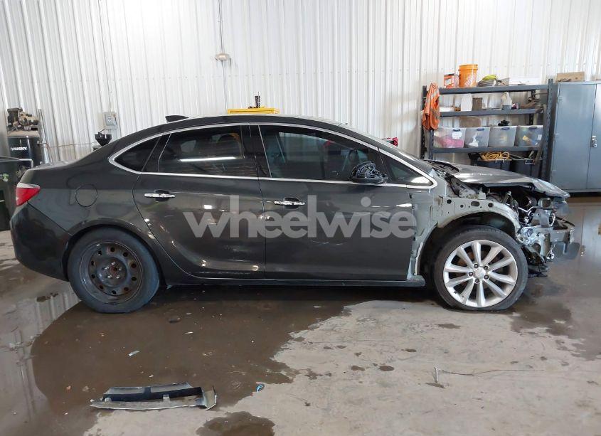 Photo 13 of 2017 Buick Verano LEATHER GROUP (VIN 1G4PS5SK6H4116467)