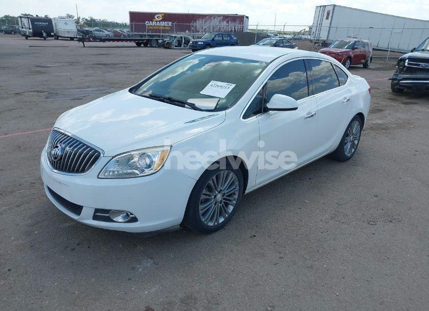 Photo 2 of 2012 Buick Verano LEATHER GROUP (VIN 1G4PS5SK7C4230339)