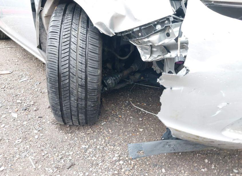 Photo 17 of 2013 Buick Verano LEATHER GROUP (VIN 1G4PS5SK7D4233274)