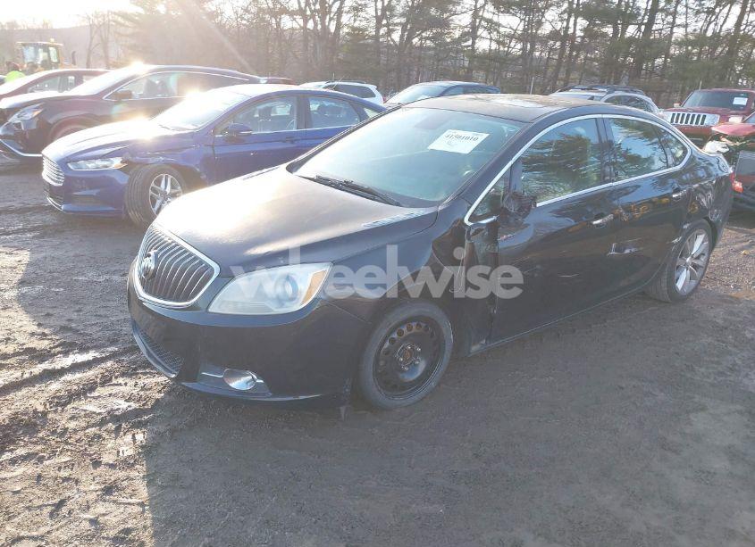 Photo 2 of 2013 Buick Verano LEATHER GROUP (VIN 1G4PS5SK7D4244386)
