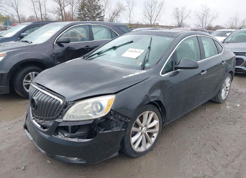 Photo 2 of 2014 Buick Verano LEATHER GROUP (VIN 1G4PS5SK7E4150607)