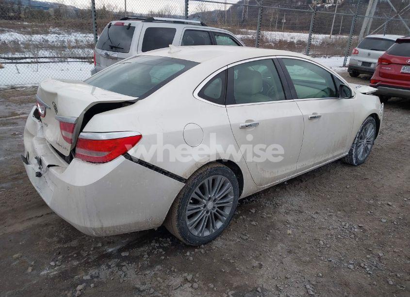 Photo 4 of 2014 Buick Verano LEATHER GROUP (VIN 1G4PS5SK7E4163471)