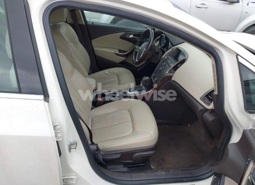 Photo 5 of 2014 Buick Verano LEATHER GROUP (VIN 1G4PS5SK7E4163471)